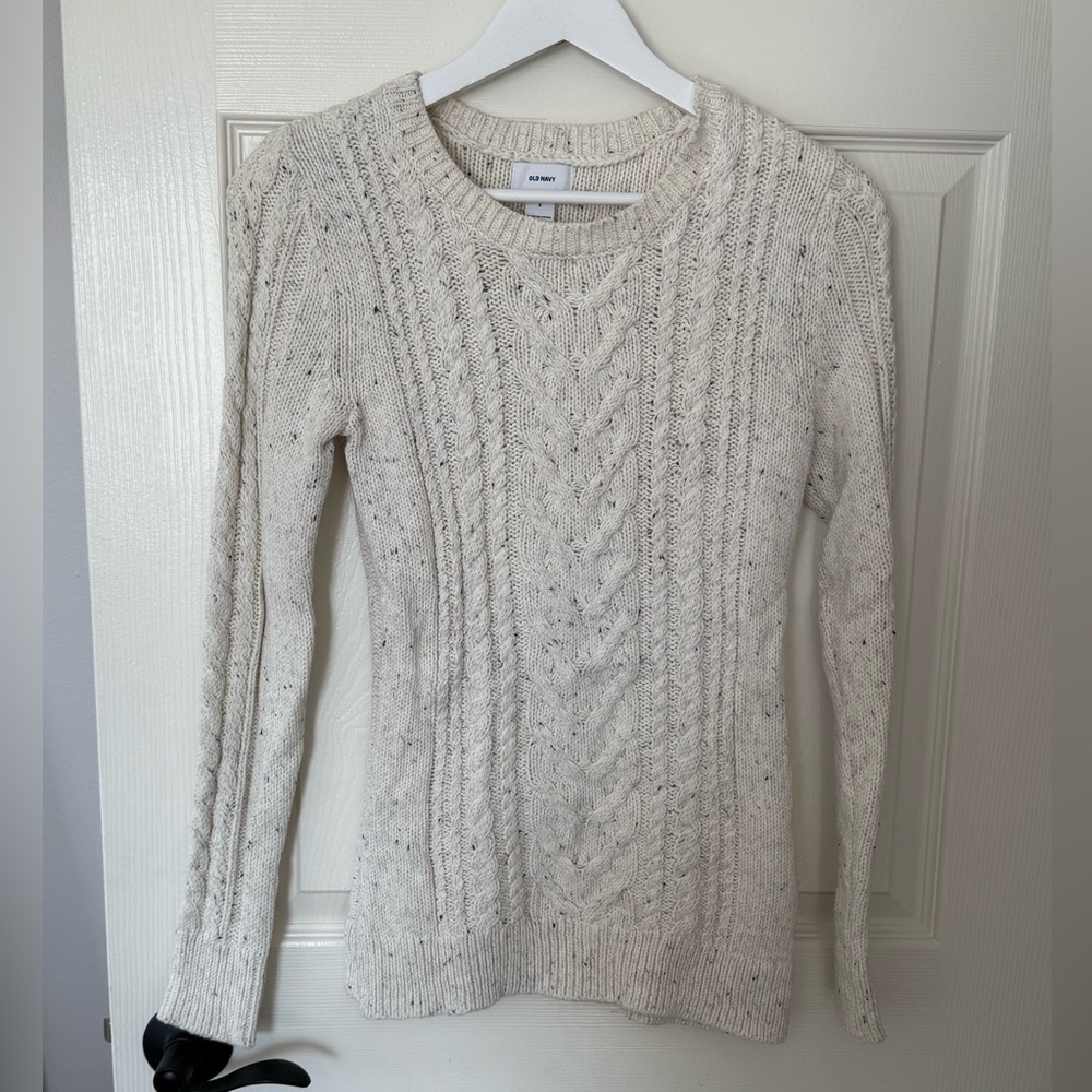 Old Navy Women's Off-White Cable Knit Sweater